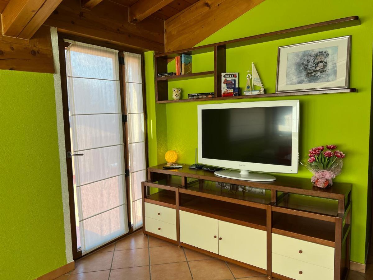 Casa Martina - A Quiet Home By The Lake Colico Exterior photo